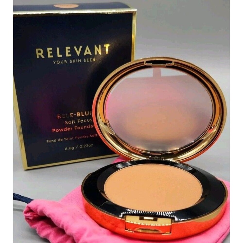 Relevant Revel 10 Rele-Blur Soft Focus Powder Foundation Compact